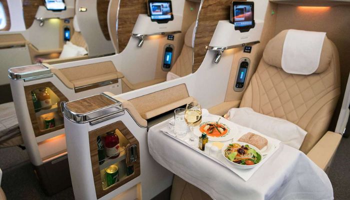 emirates business class